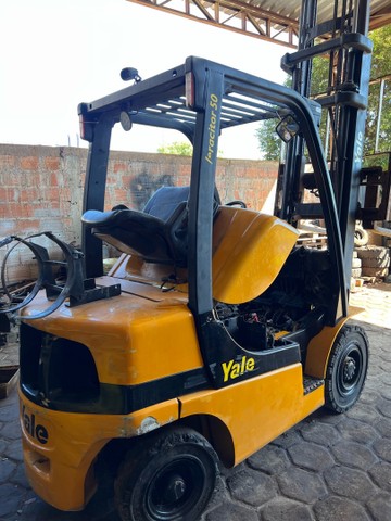 Empilhadeira Yale 50VX 2015 4m deslocador  - Foto 2