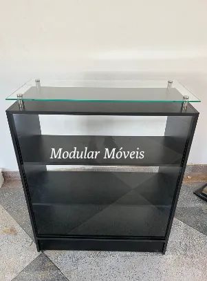 Balcão Vitrine com Tampo de Vidro - Preto