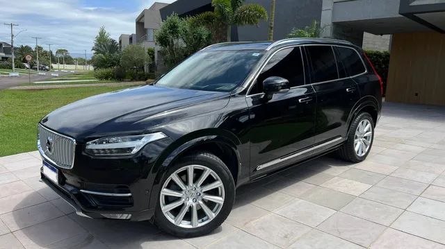 Vendido Volvo XC90 2.0 D4 R-Design - Carros usados para venda