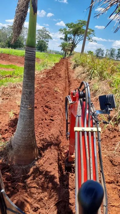 Mini escavadeira hidráulica 1500 kg - Foto 6