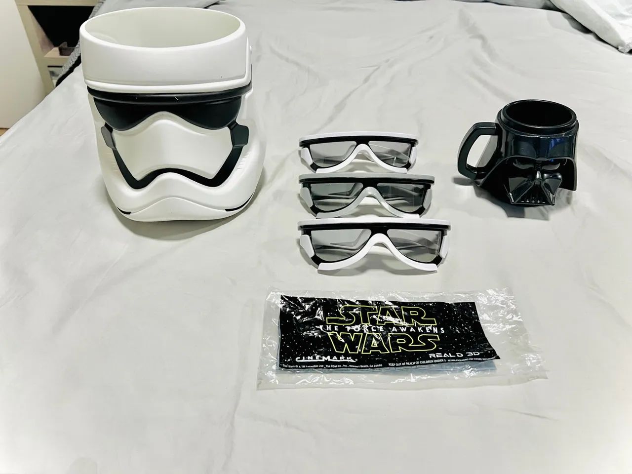 balde de pipoca stormtrooper + 3 óculos caneca darth vade star wars cinemark
