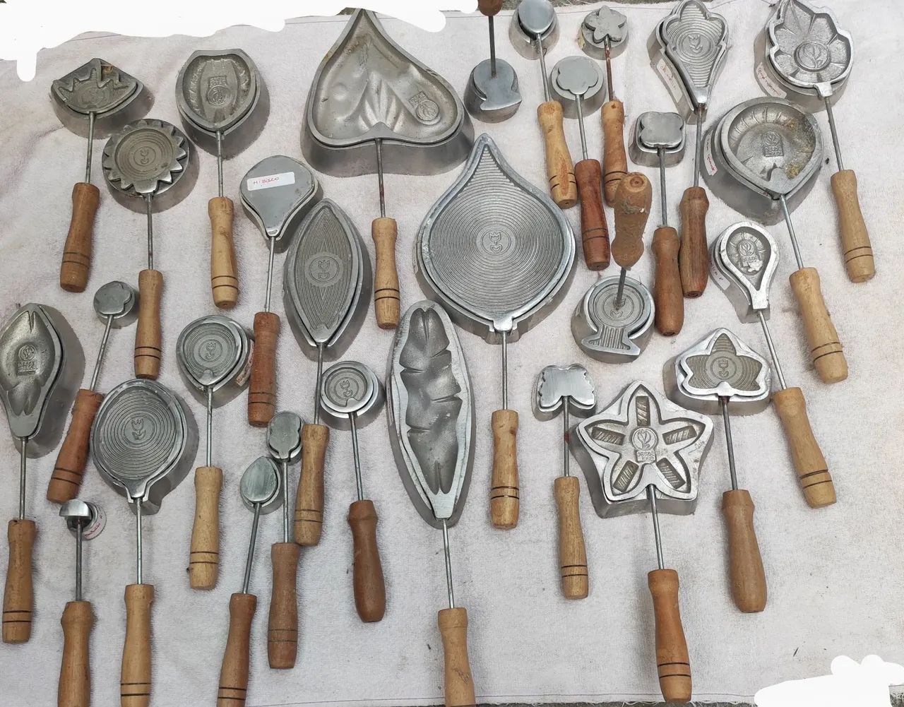 29 Moldes de alumínio forjado para EVA e tecidos, Diversos Modelos - Foto 4