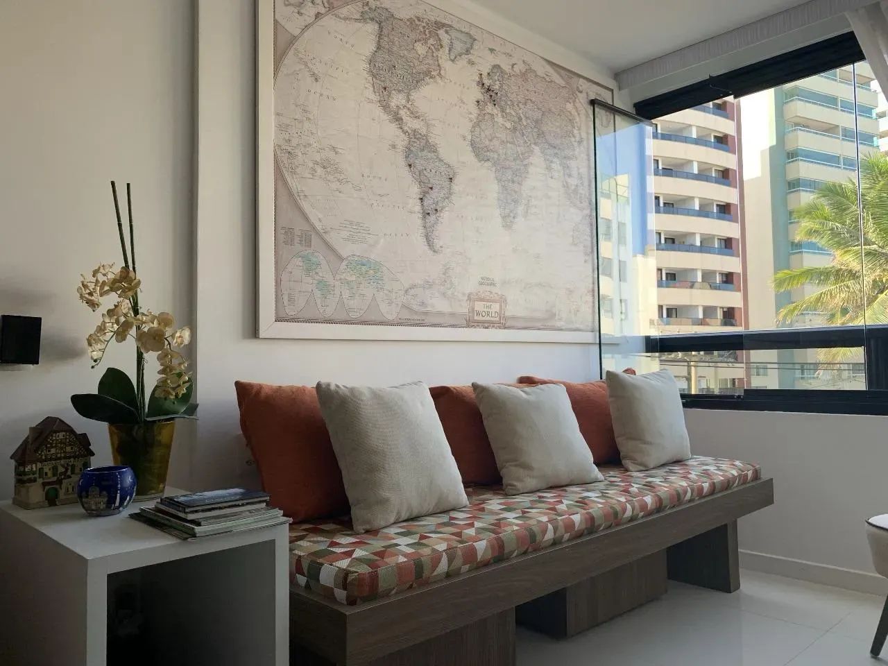 Apartamento De 2 Quartos, Distribuído Em 60M² Na Pituba. F20KHF