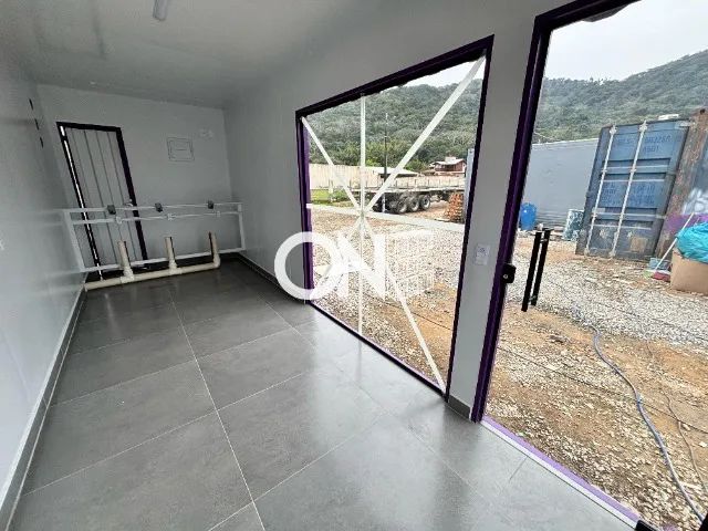 Transforme seu espaço com lavanderia self service em container - Foto 4