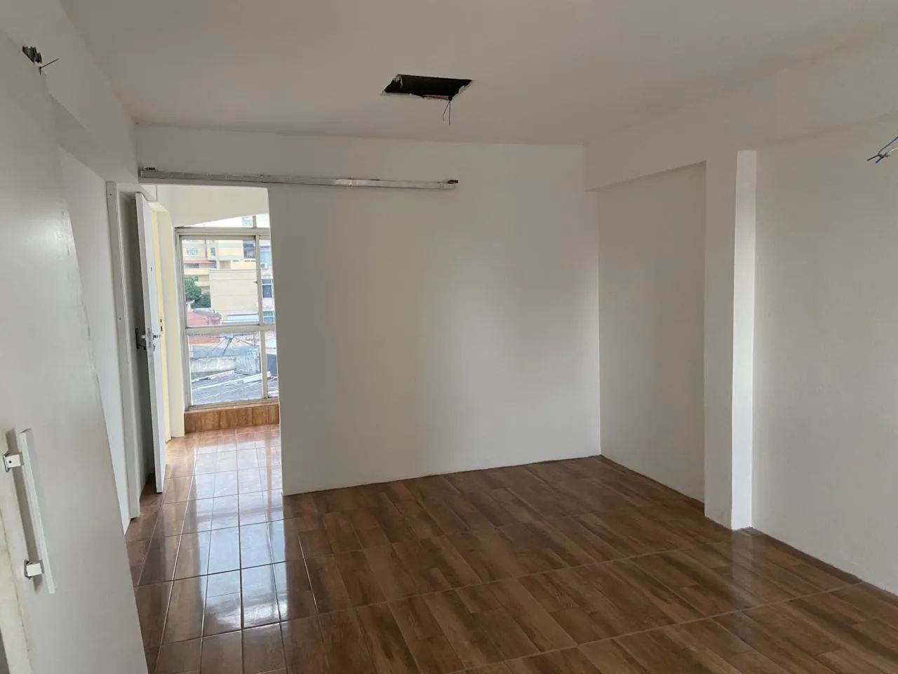BS IMOBILIÁRIA CJ - 9763 - ALUGA Sala com 25m², no centro de São Gonçalo / RJ - Foto 9