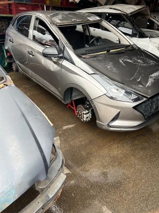 Sucata Hyundai HB20 2023 - Para retirada de peças - Foto 2