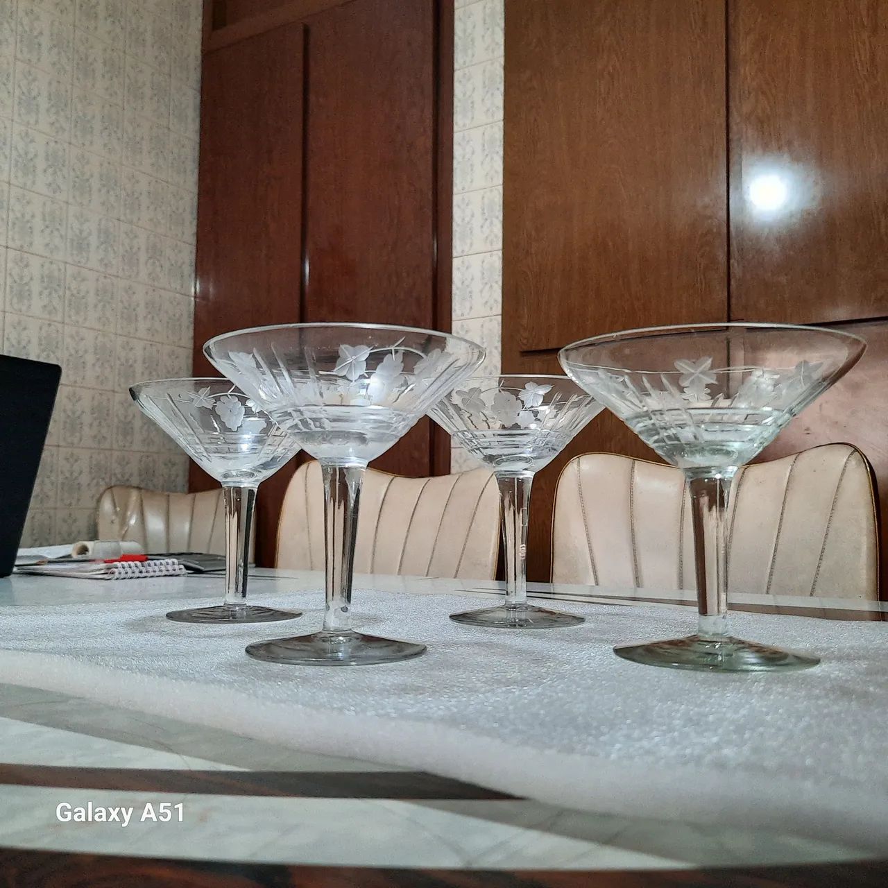 Jogo 4 Taças de Cristal lapidadas de origem europeia antigas decada 20 Raridade. - Foto 6