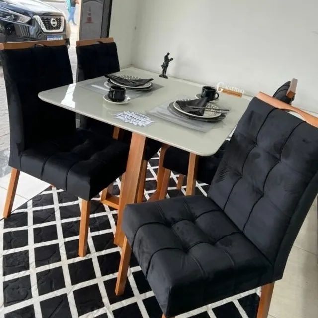 Mesa de Jantar Yasmim 4 Cadeiras tt43