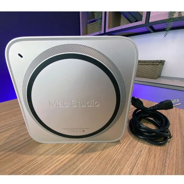 Apple Mac Studio M1 Max Silicon 10-Core 32GB Ram 512GB SSD 24-Core