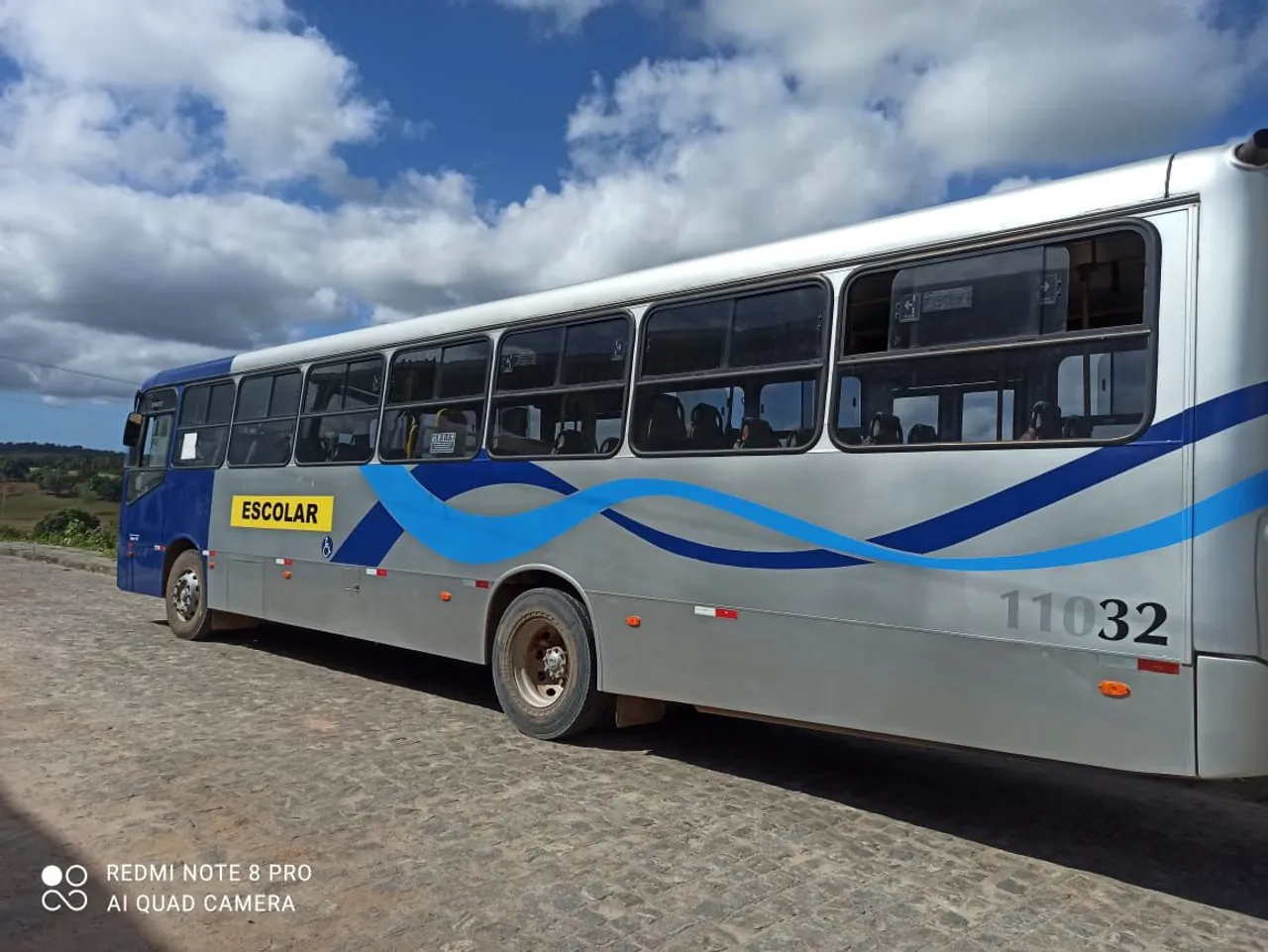Onibus Volkswagen 2011 17230 Onibus todo filé 