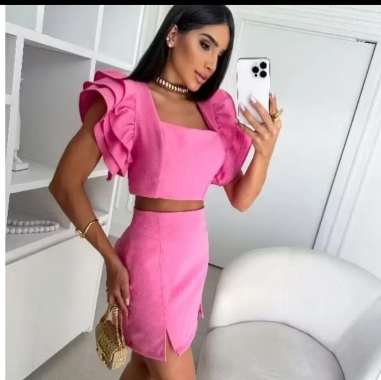 Conjunto Rosa Chic com Detalhes de Babados