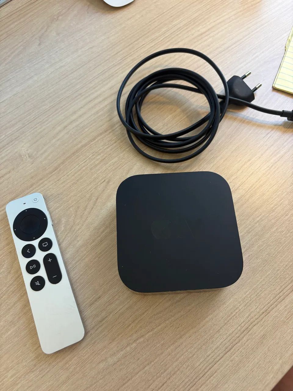 Apple TV A2169 2ª geração 2021 de voz 4K 32GB preto - Dispositivos