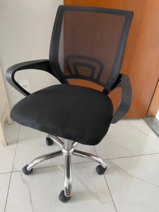Cadeira escritório rodinhas 