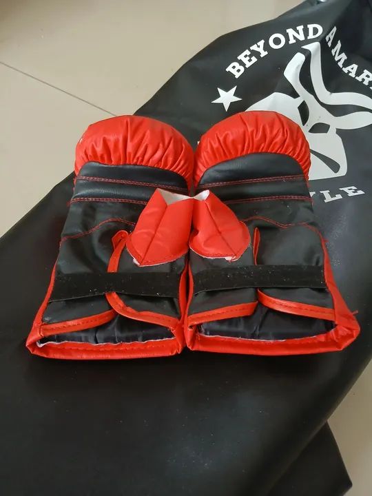 Saco de Pancada + Luva Infantil  - Foto 2