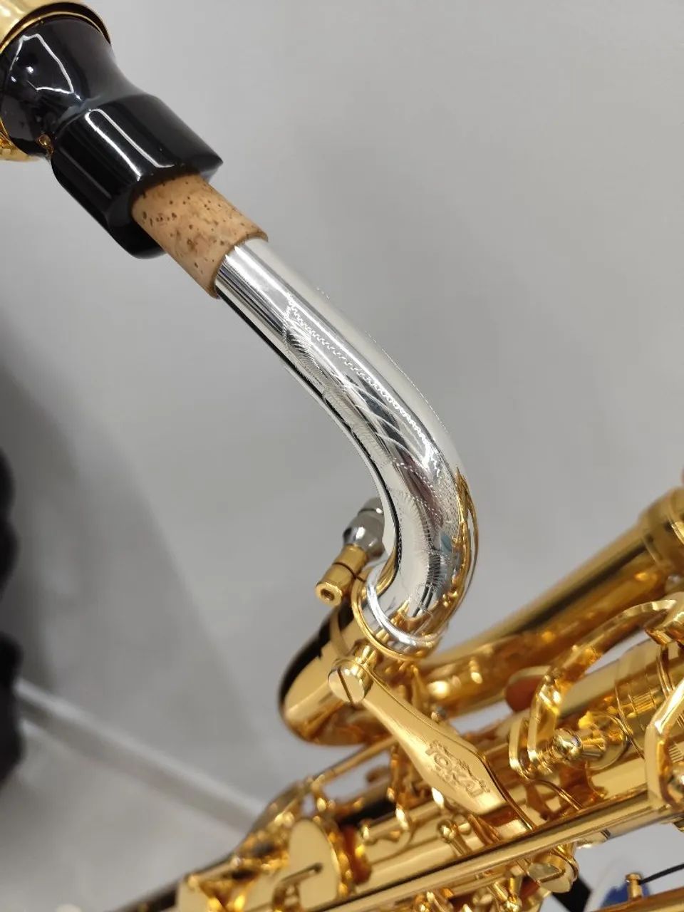Sax Baritono Tokai TSB-300GP Mib c/ La grave - Dourado c/ Prata - NOVO - Parcelo 18x - Foto 2