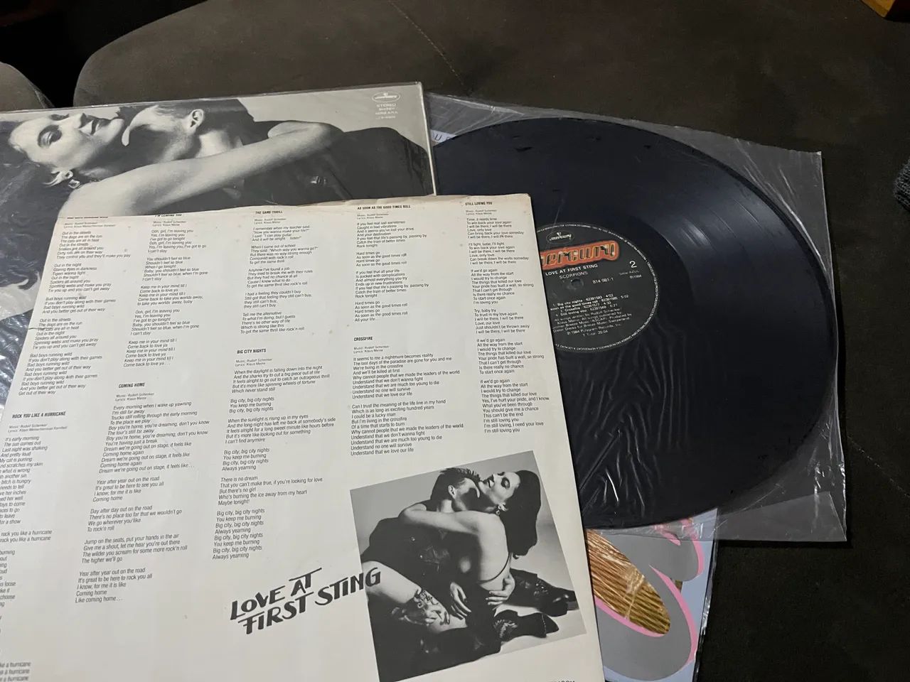 Lp Scorpions - Love At First Sting - Foto 2