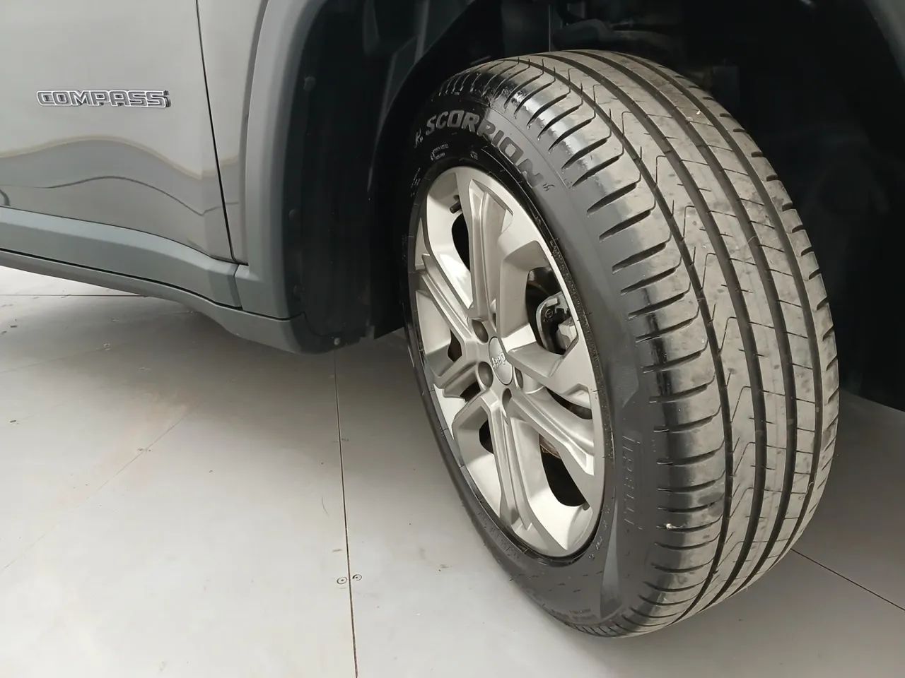 Jeep Compass Long. T270 1.3 TB 4X2 Flex AUT 2023 - Foto 12