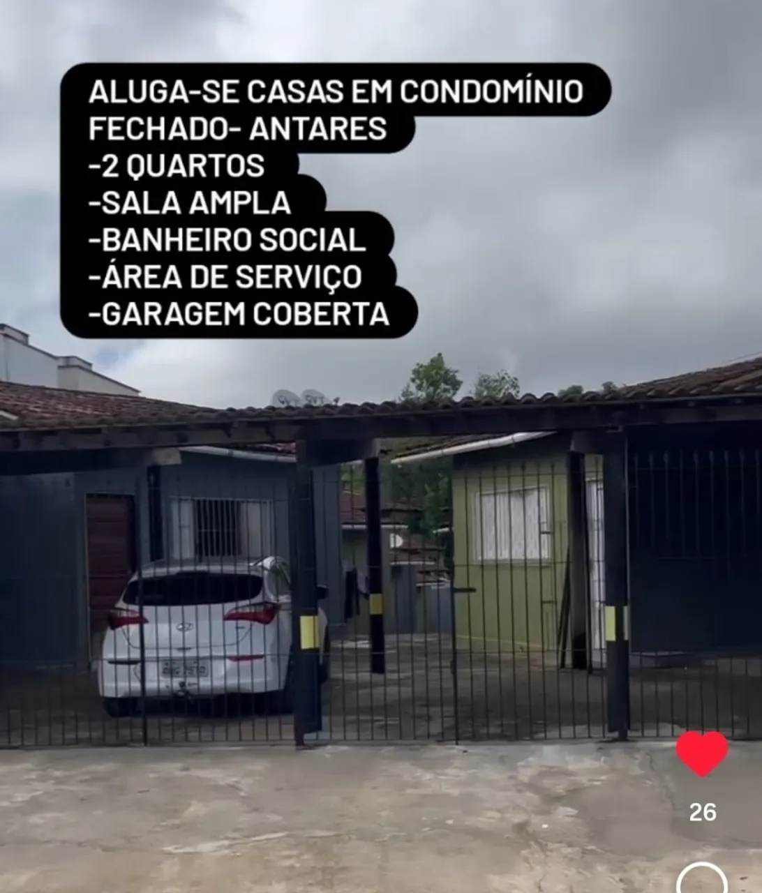 Aluga se casa ampla com suíte em condomínio fechado no Antares - Serraria