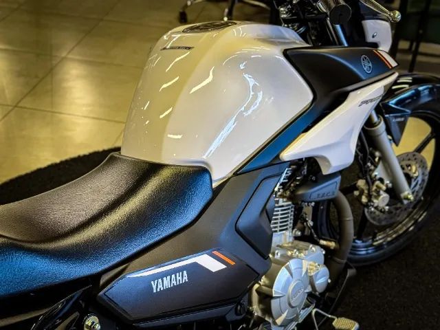 Yamaha Factor 150 UBS 2025 - Foto 5
