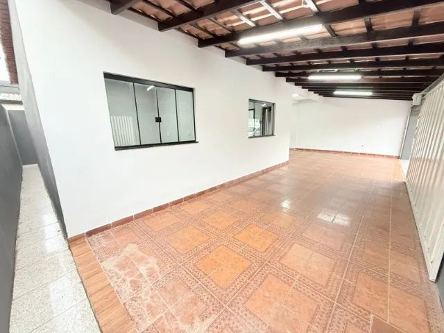Casa no Setor Tradicional (rua Eugênio Jardim) - Foto 2