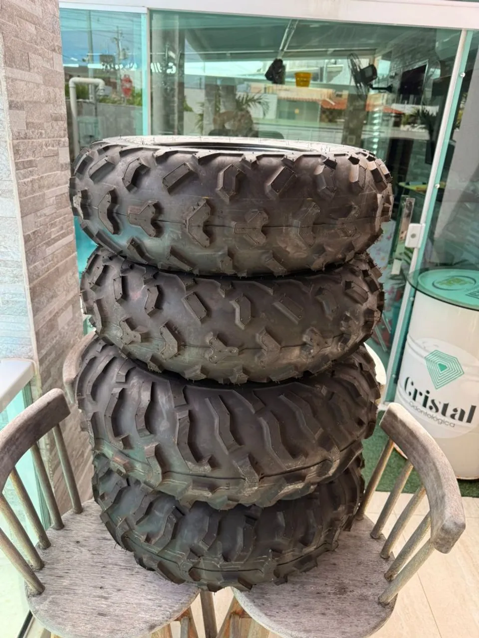 Jogo de Pneus com Rodas Off-Road para Quadriciclo