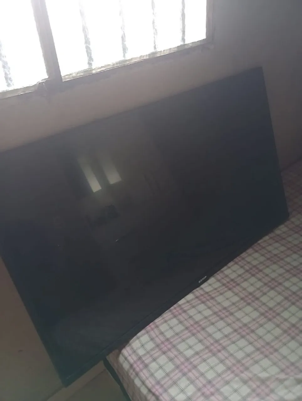 Vendo Tv pra concerto 40 polegadas