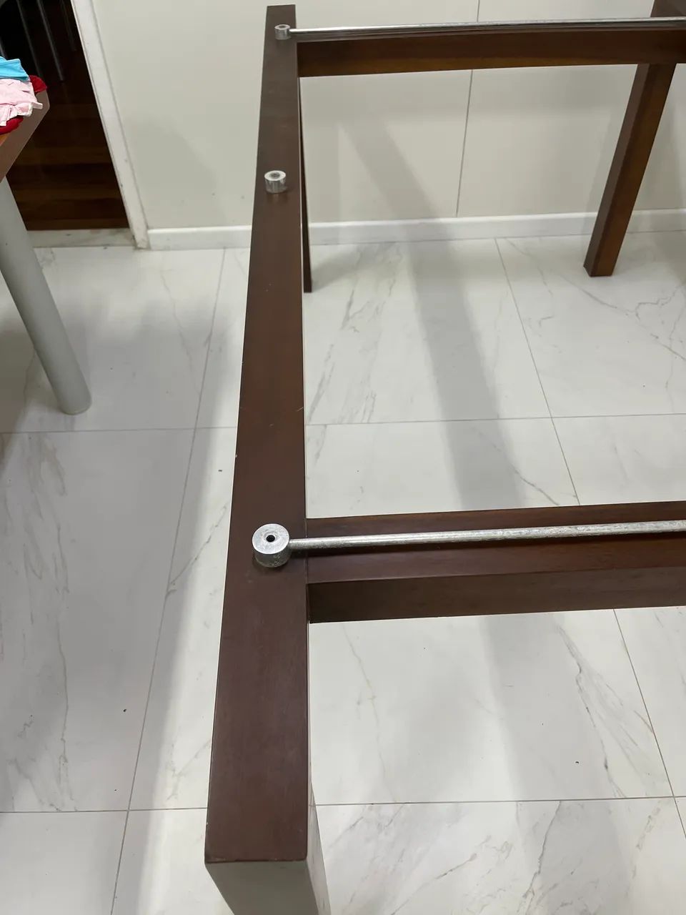 Base de mesa em madeira da Loja Abra Casa  - Foto 3