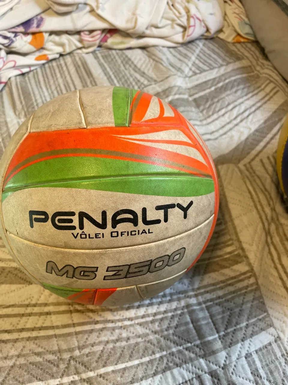 Bola de Vôlei Penalty MG 3500 - Oficial