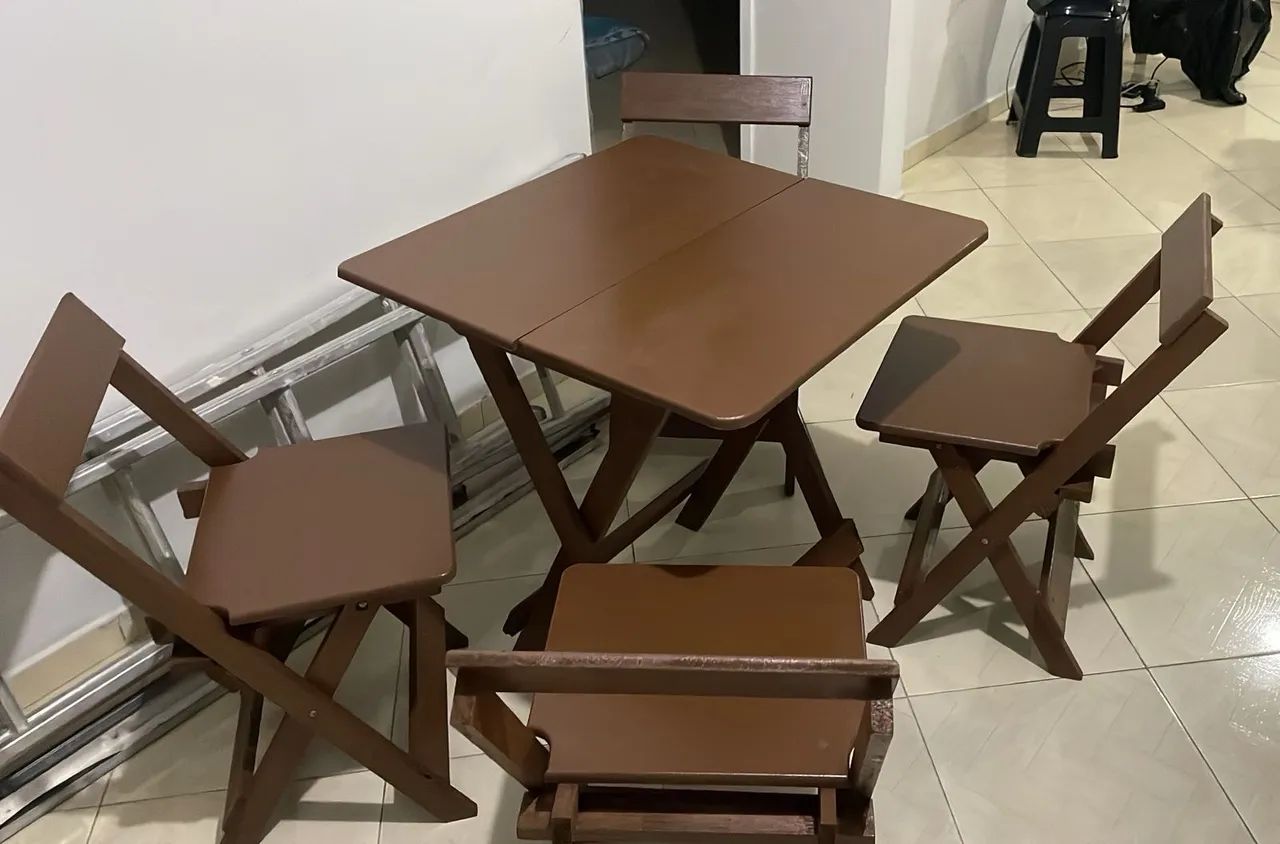 Kit mesa baixa com 4 cadeiras para bares e restaurantes - Foto 2