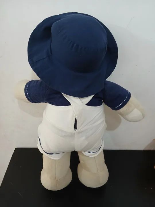 Urso de Pelúcia com Chapéu e Peixe - Foto 2