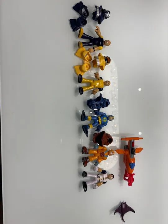 Brinquedos do fundo do mar - Submarino e personagens - Foto 2