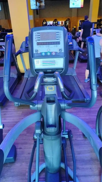 Elíptico Matrix 07 unidades disponíveis a pronto entrega weberson  - Foto 2