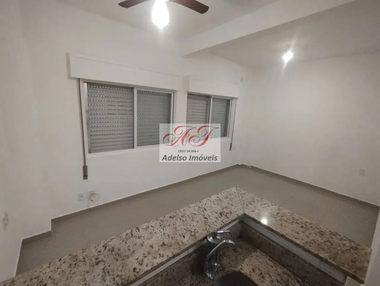 Apartamento para locação no Boqueirão, Santos-SP: 1 quarto, 1 banheiro, 30m² de área. Agen
