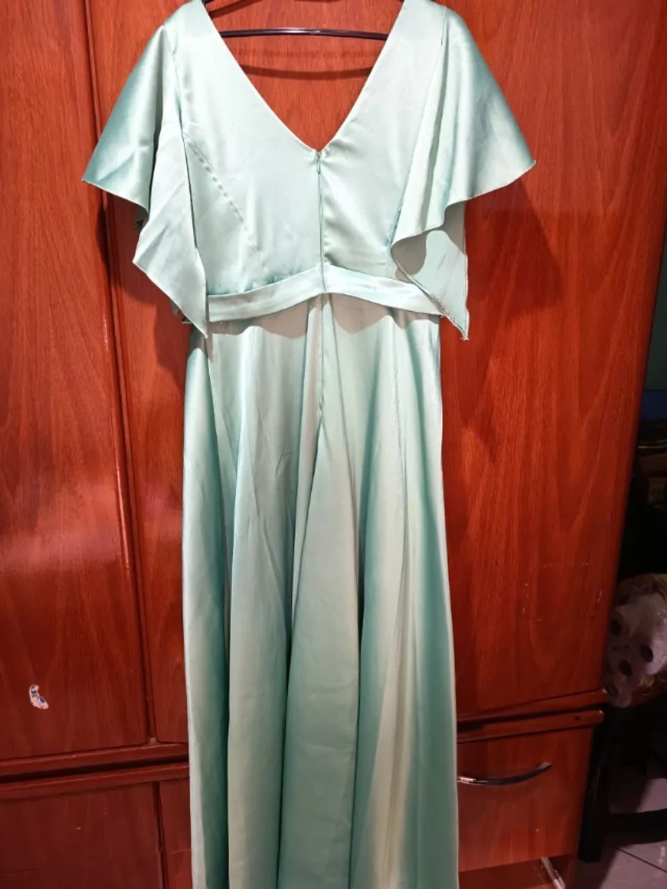 Vestido de cetim verde Olivia  - Foto 3
