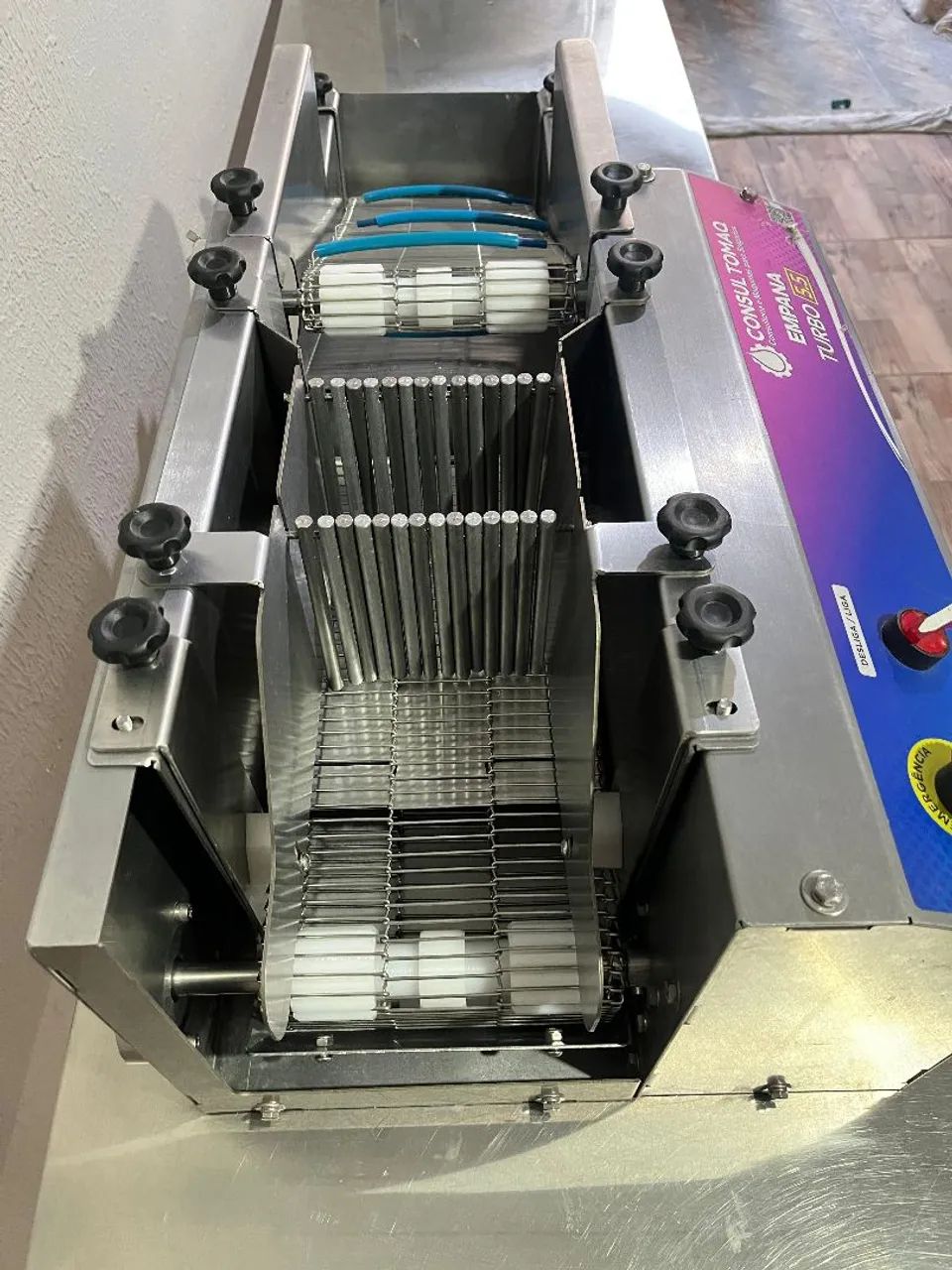 Empanadeira Automática Profissional em Aço Inox - Semi Nova | Alta Produção - Foto 2