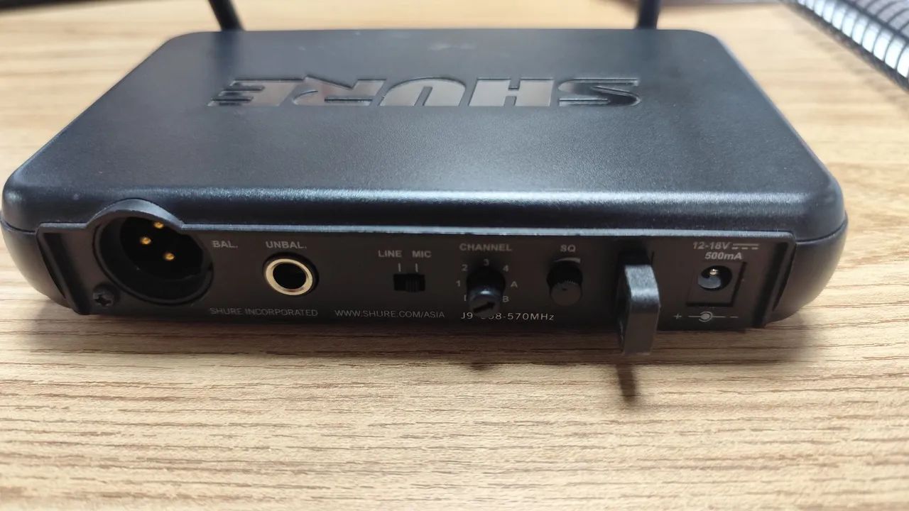Receptor Shure SVX4 - Sistema de Microfone Sem Fio - Foto 2
