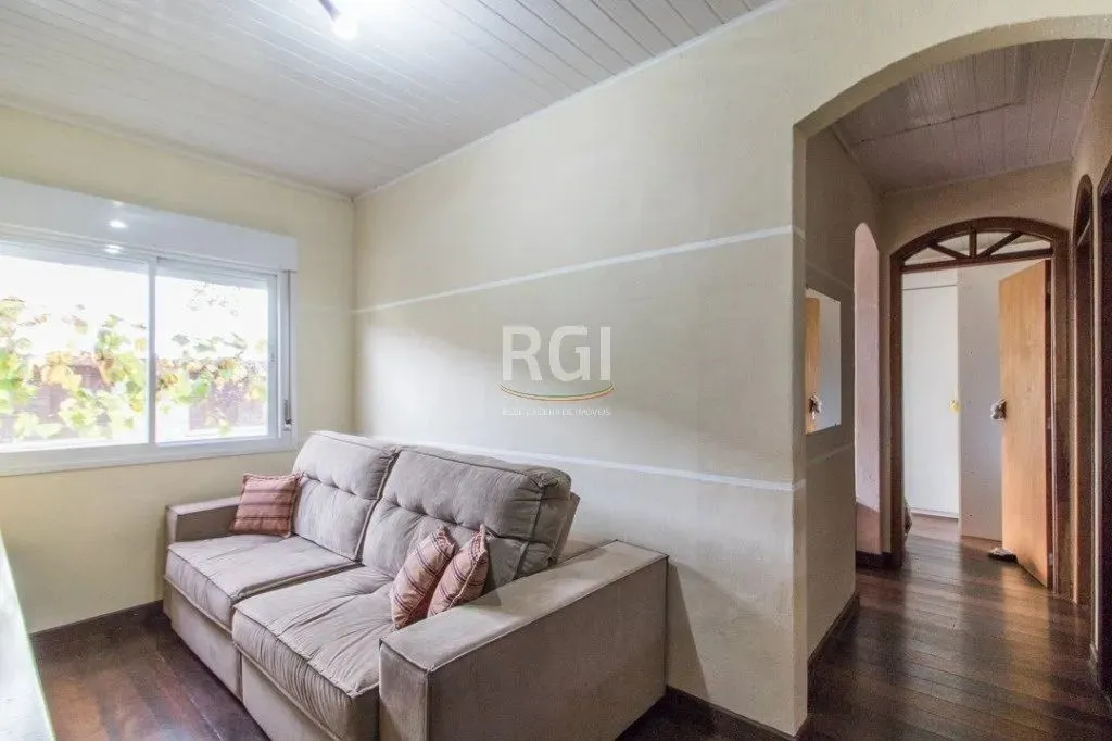Casa para Venda - 72m², 3 dormitórios, Jardim Carvalho