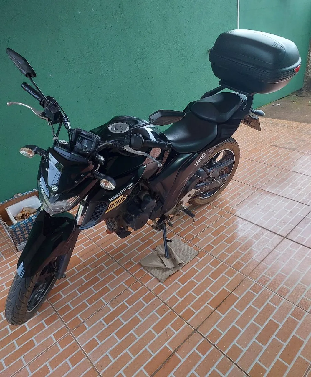 Yamaha Fazer 250 modelo 2018.