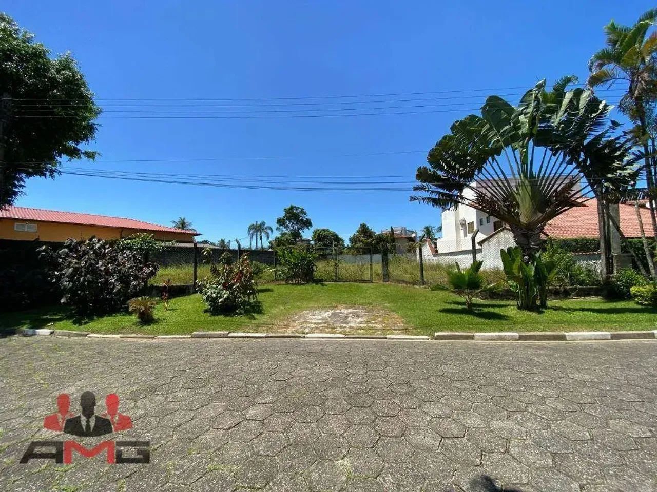 Terreno à venda, 990 m² por R$ 1.100.000 - Bouganville - Bertioga/SP