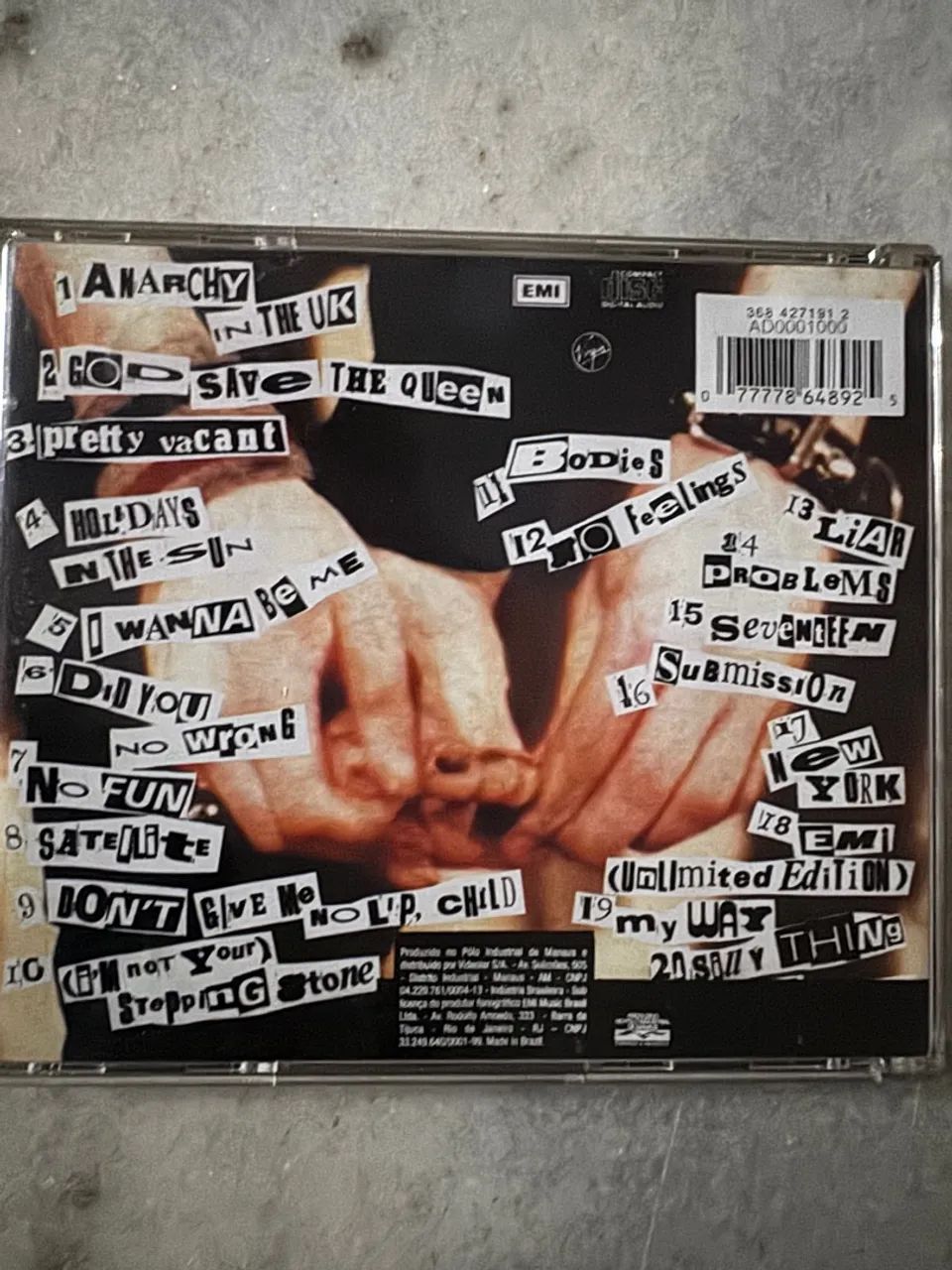 SEX PISTOLS - KISS THIS (NEVER MIND + 8 MÚSICAS) - Foto 5