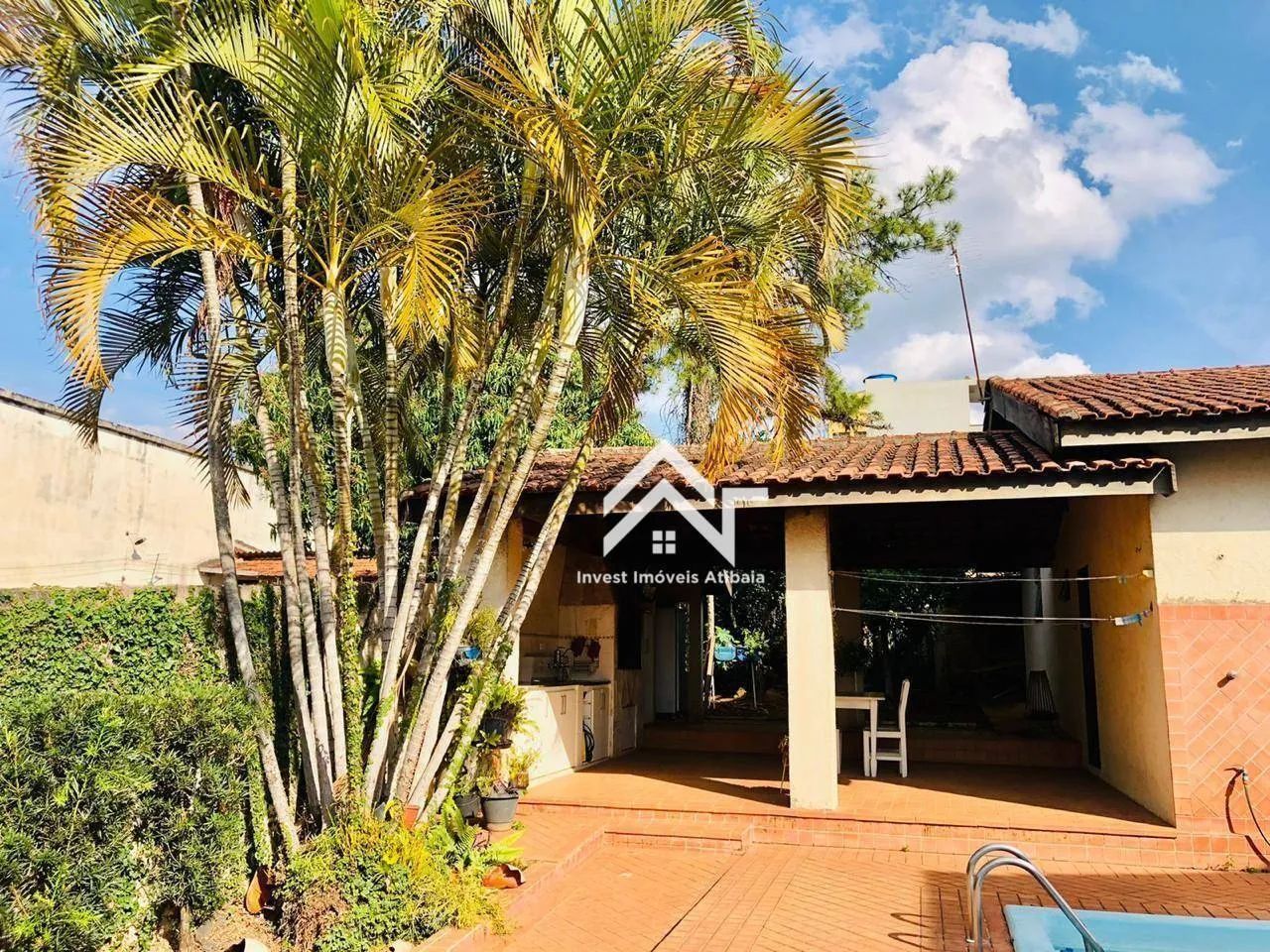 ATIBAIA - casa térrea com área de lazer completa no Centro