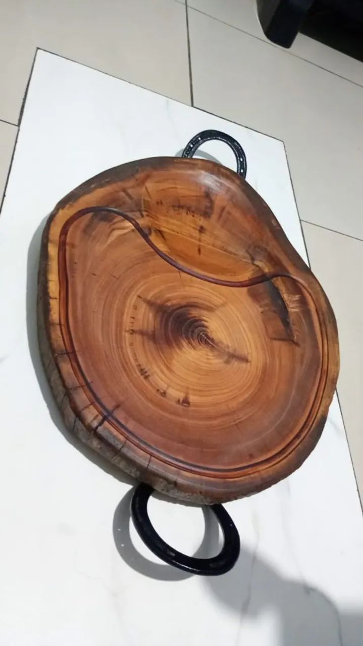 Mesa rústica de Madeira Maciça - Foto 3