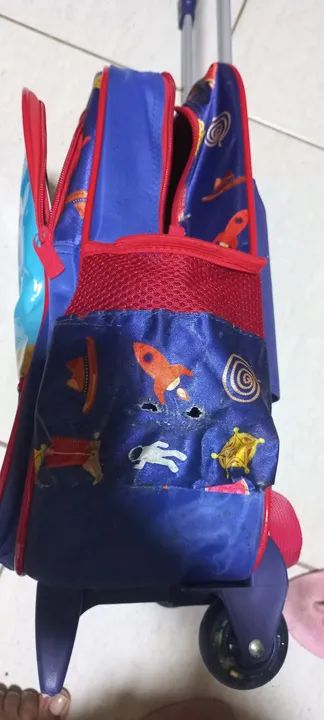 Mochila Infantil com rodinhas  - Foto 4