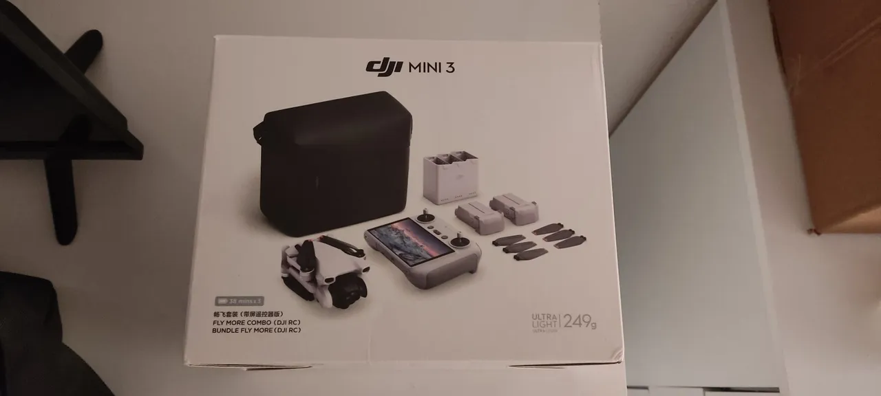 Dji Mini 3 Flymore com tela e acessórios