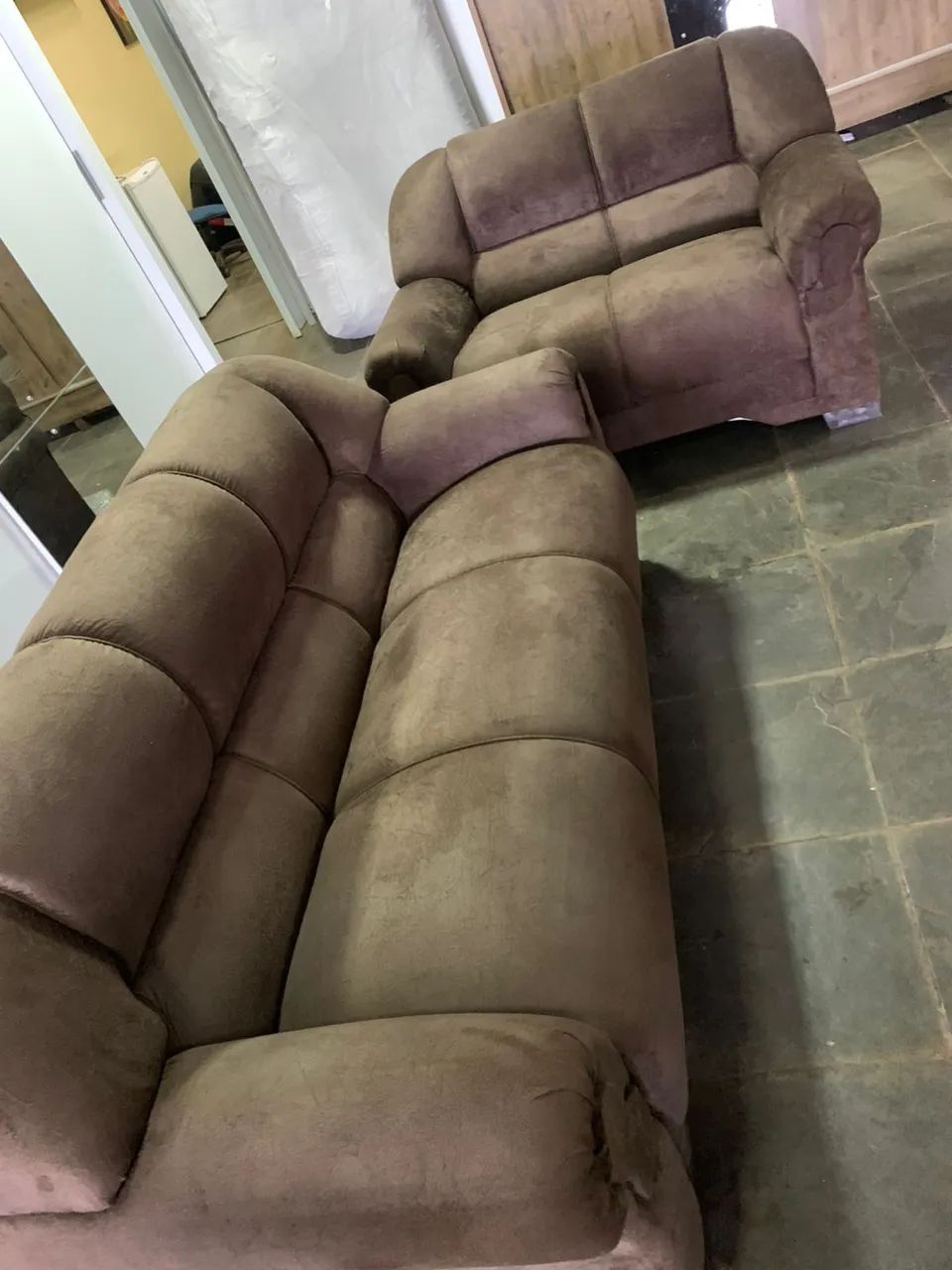 Sofá 2 e 3 Lugares NOVO 64962680849281123