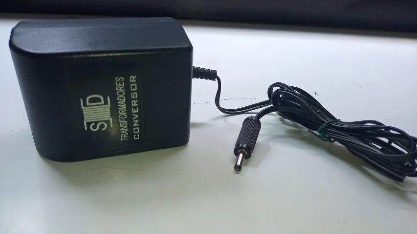Fonte estabilizadora disk man 4,5v/600 p4mini compatível com atari