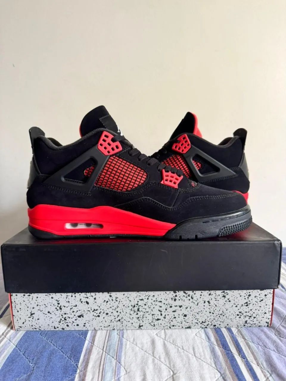 Nike Jordan 4 Red Thunder