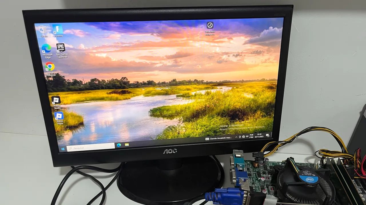 Complete Intel i5 computer64330303245315123