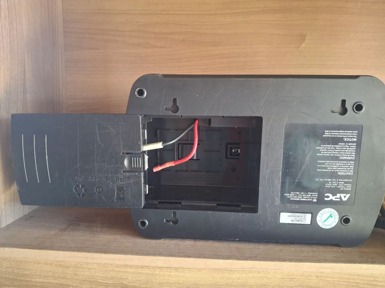 Nobreak apc es 600 - Foto 2