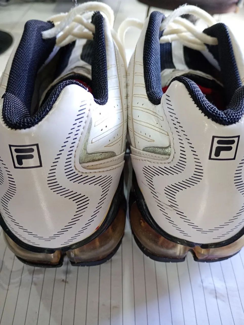 Vendo Tênis Fila Branco - Número 41  - Foto 4
